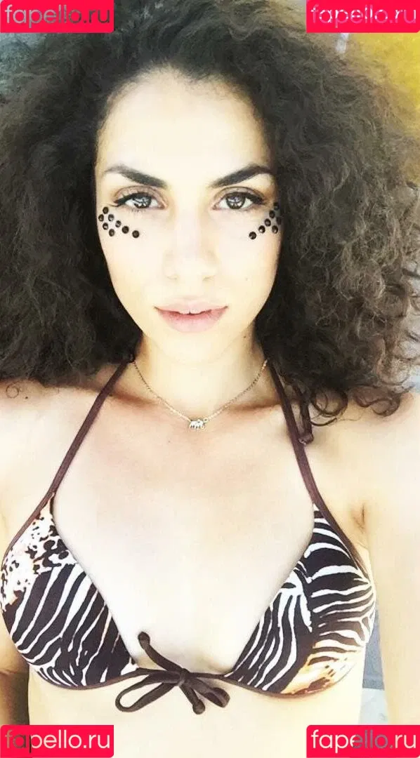 Andrea Sixtos Onlyfans Photo Gallery 
