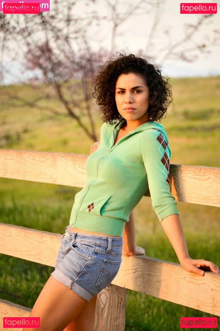 Andrea Sixtos Onlyfans Photo Gallery 