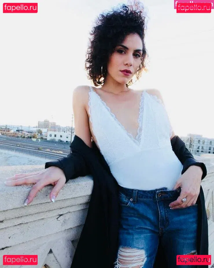 Andrea Sixtos Onlyfans Photo Gallery 