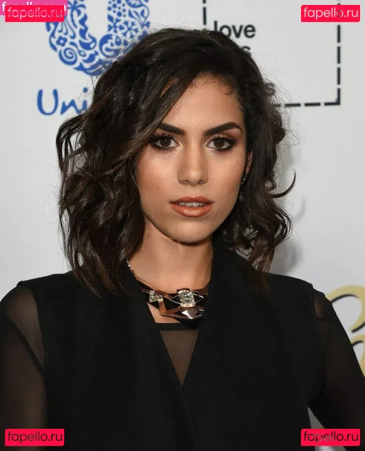 Andrea Sixtos Onlyfans Photo Gallery 