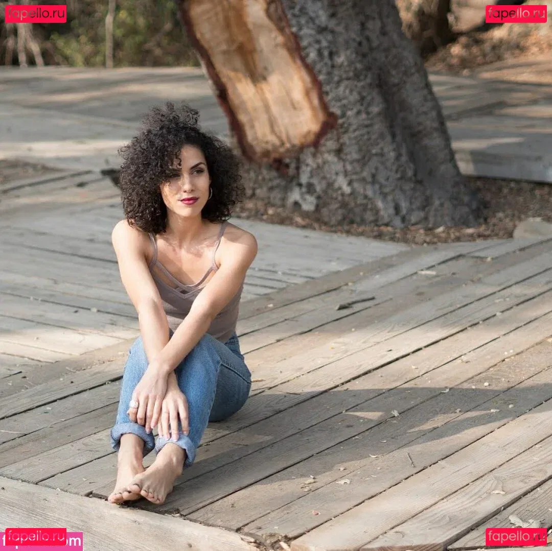 Andrea Sixtos Onlyfans Photo Gallery 