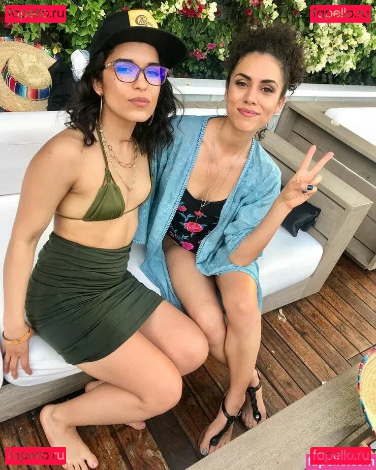 Andrea Sixtos Onlyfans Photo Gallery 