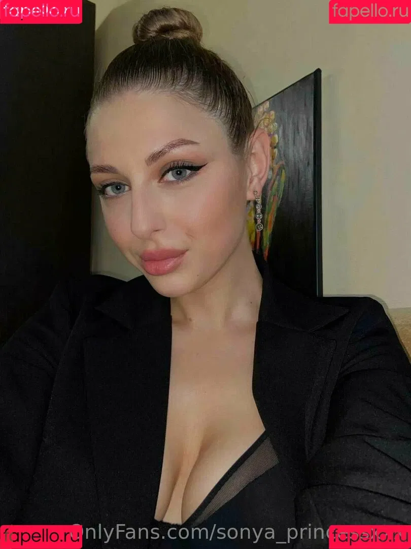 sonya_princessxxx Onlyfans Photo Gallery 