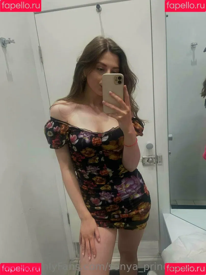 sonya_princessxxx Onlyfans Photo Gallery 