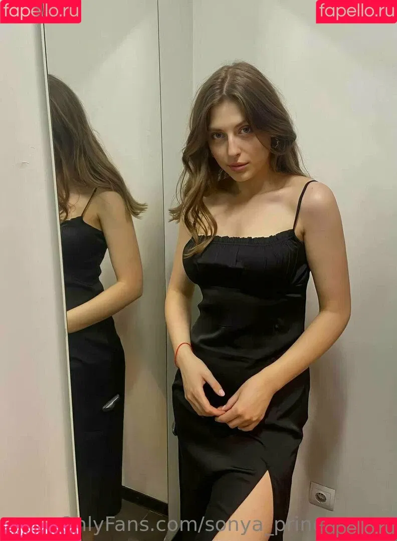 sonya_princessxxx Onlyfans Photo Gallery 