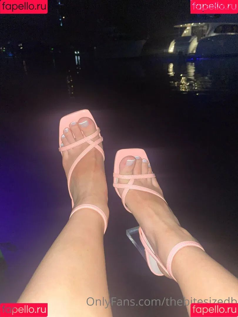 thebitesizedb Onlyfans Photo Gallery 