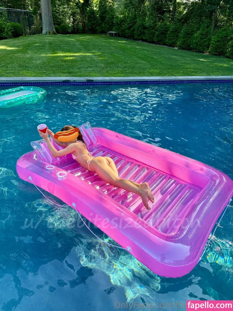 thebitesizedb Onlyfans Photo Gallery 