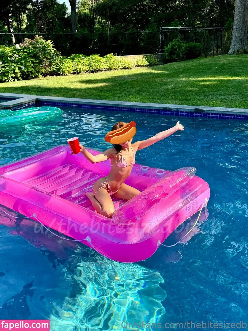 thebitesizedb Onlyfans Photo Gallery 