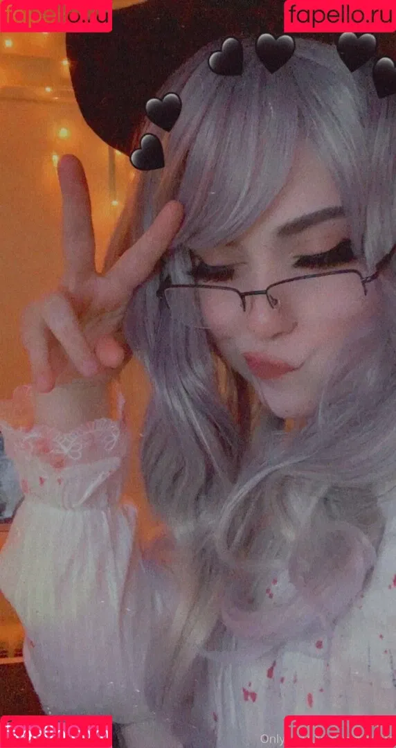 moyumie Onlyfans Photo Gallery 