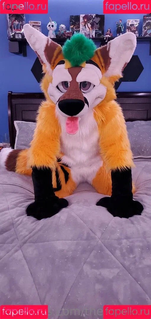 thepineapplefox Onlyfans Photo Gallery 