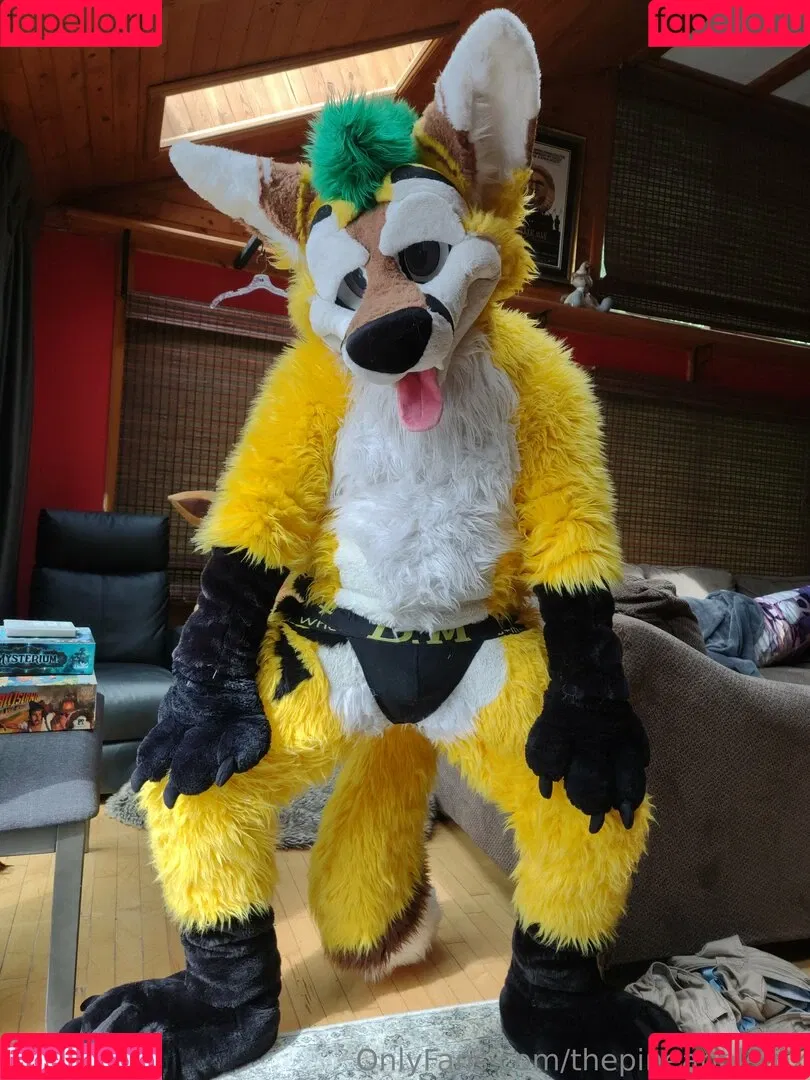 thepineapplefox Onlyfans Photo Gallery 