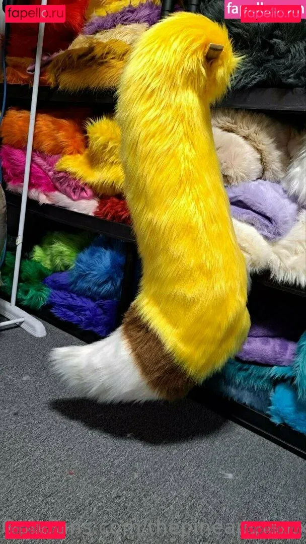 thepineapplefox Onlyfans Photo Gallery 