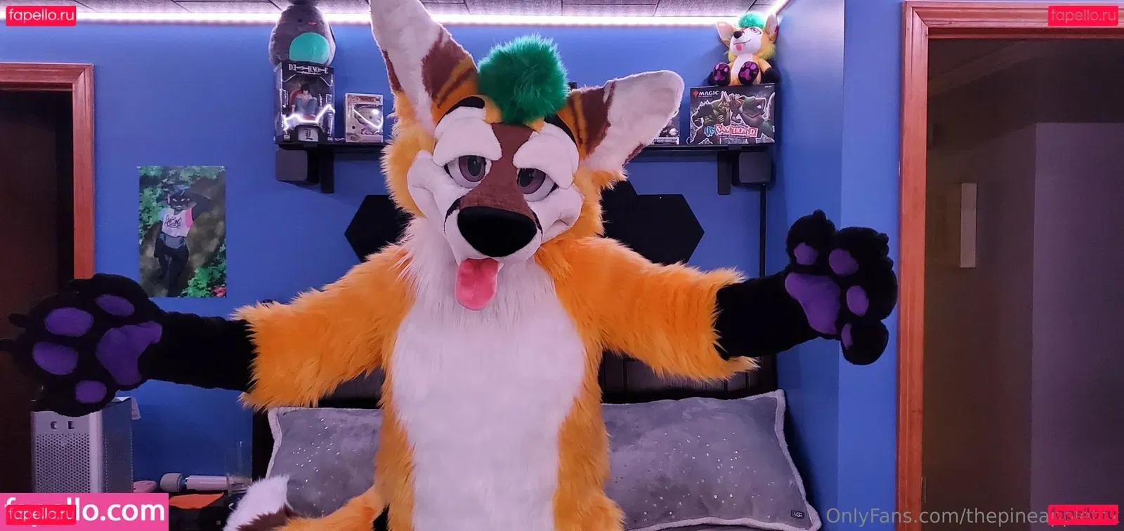 thepineapplefox Onlyfans Photo Gallery 