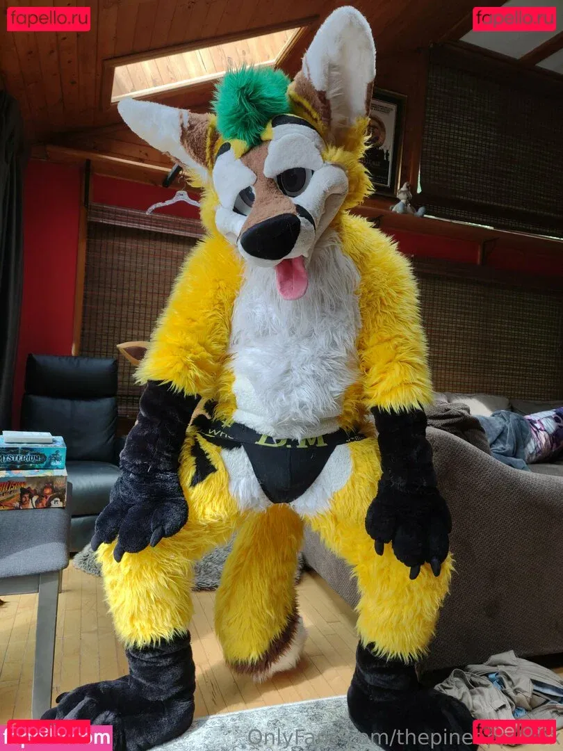 thepineapplefox Onlyfans Photo Gallery 