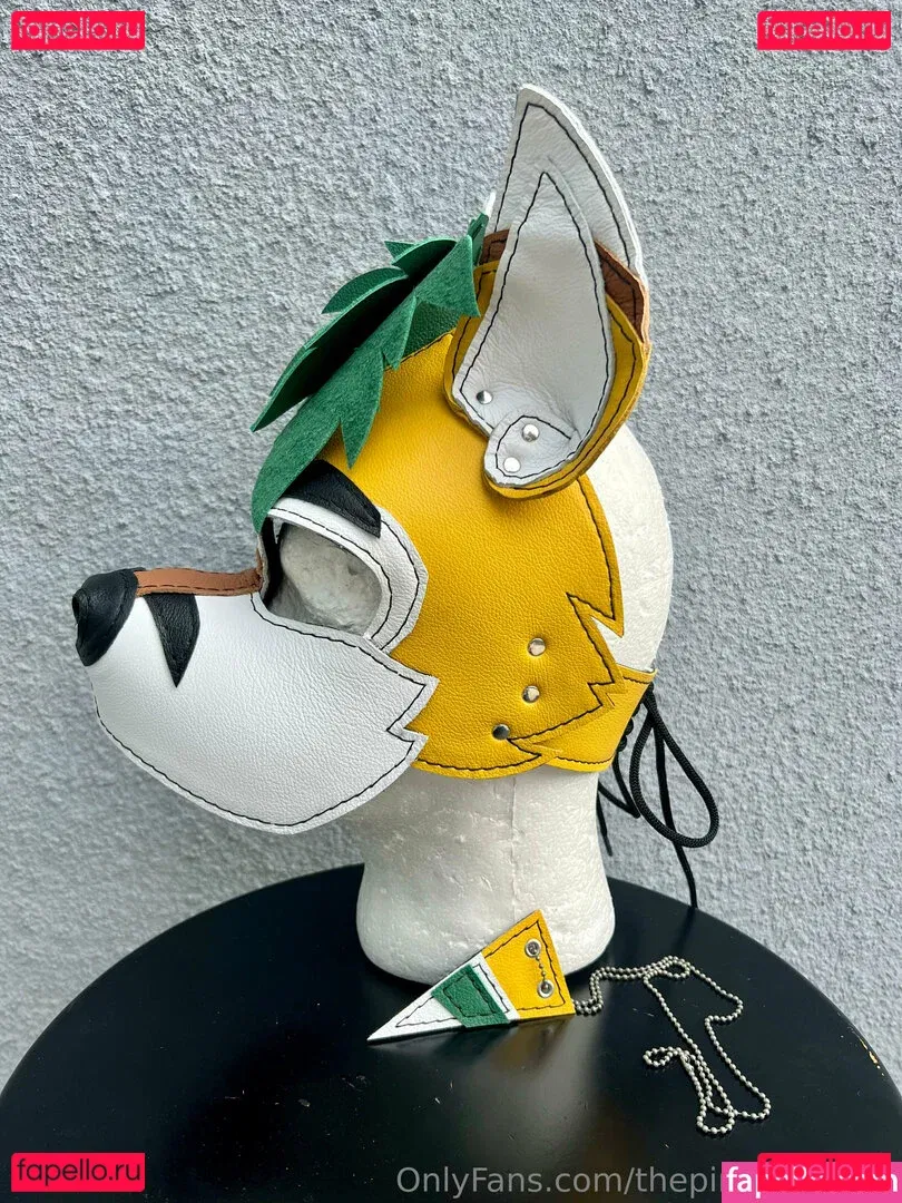 thepineapplefox Onlyfans Photo Gallery 