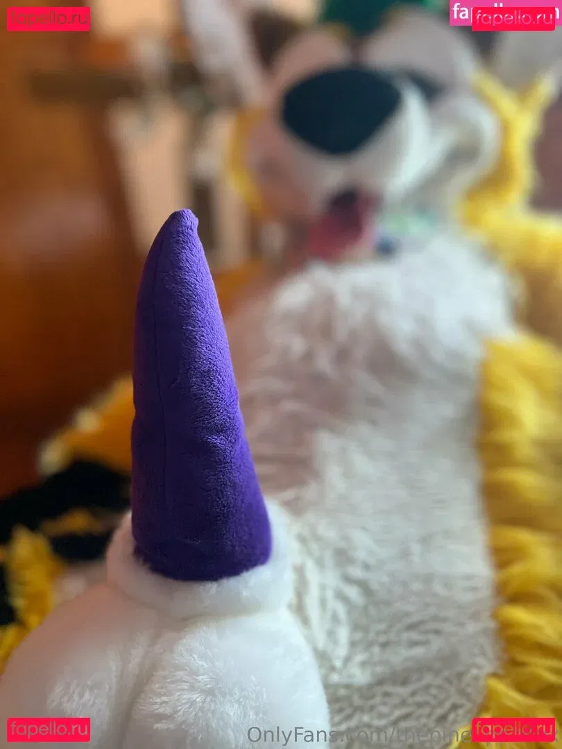 thepineapplefox Onlyfans Photo Gallery 