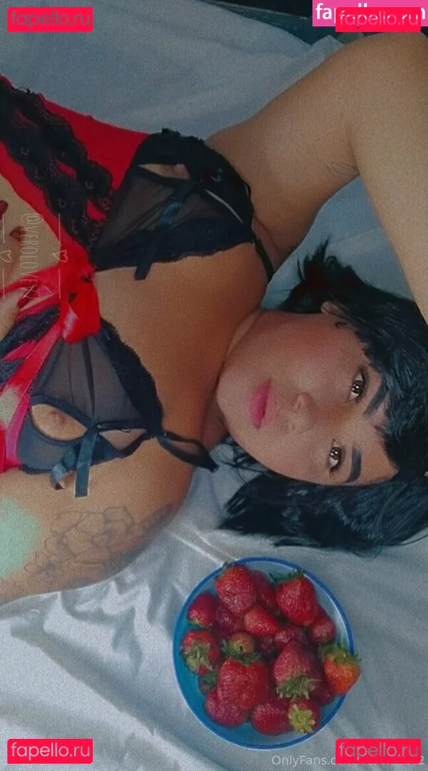 verolovev2 Onlyfans Photo Gallery 