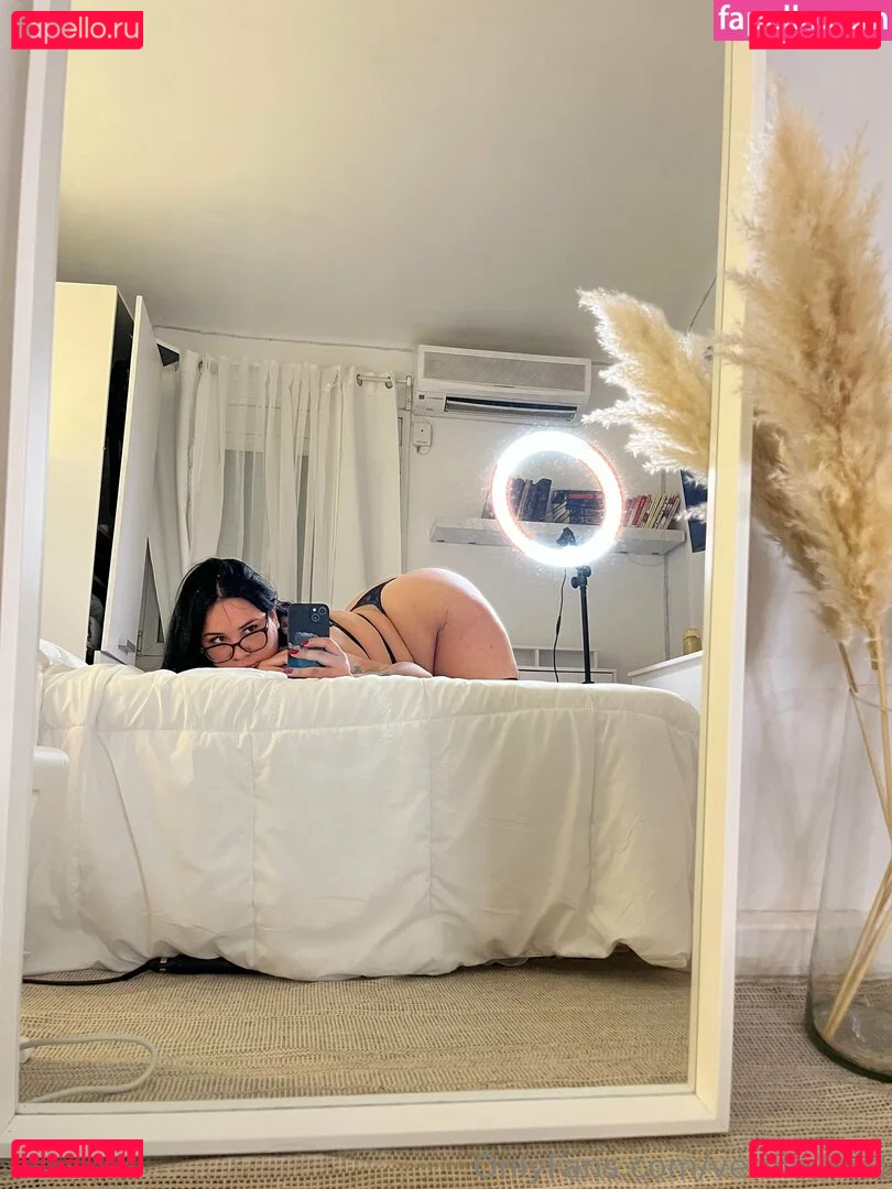 verolovev2 Onlyfans Photo Gallery 