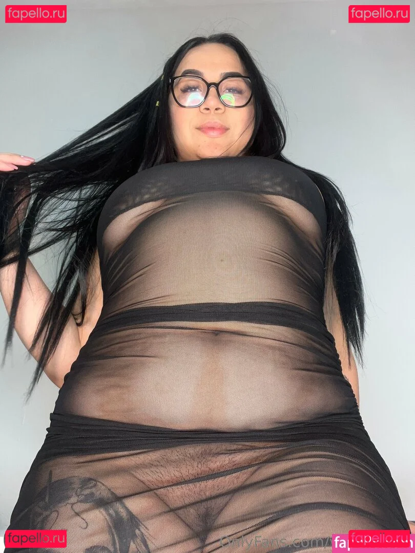 verolovev2 Onlyfans Photo Gallery 