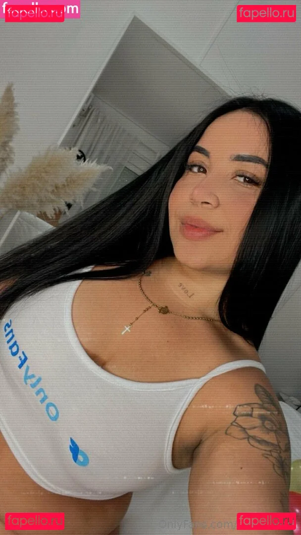 verolovev2 Onlyfans Photo Gallery 