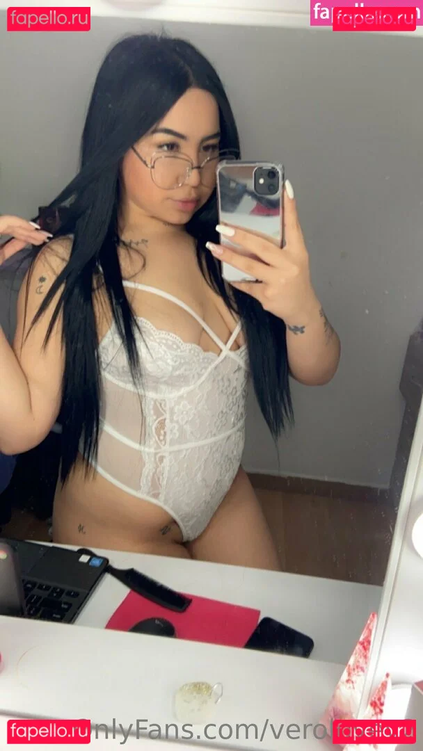 verolovev2 Onlyfans Photo Gallery 