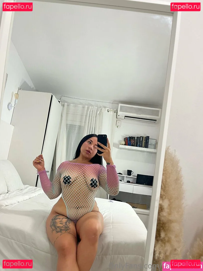 verolovev2 Onlyfans Photo Gallery 