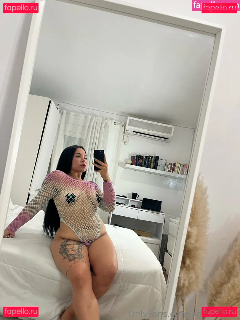 verolovev2 Onlyfans Photo Gallery 