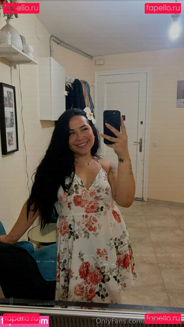 verolovev2 Onlyfans Photo Gallery 