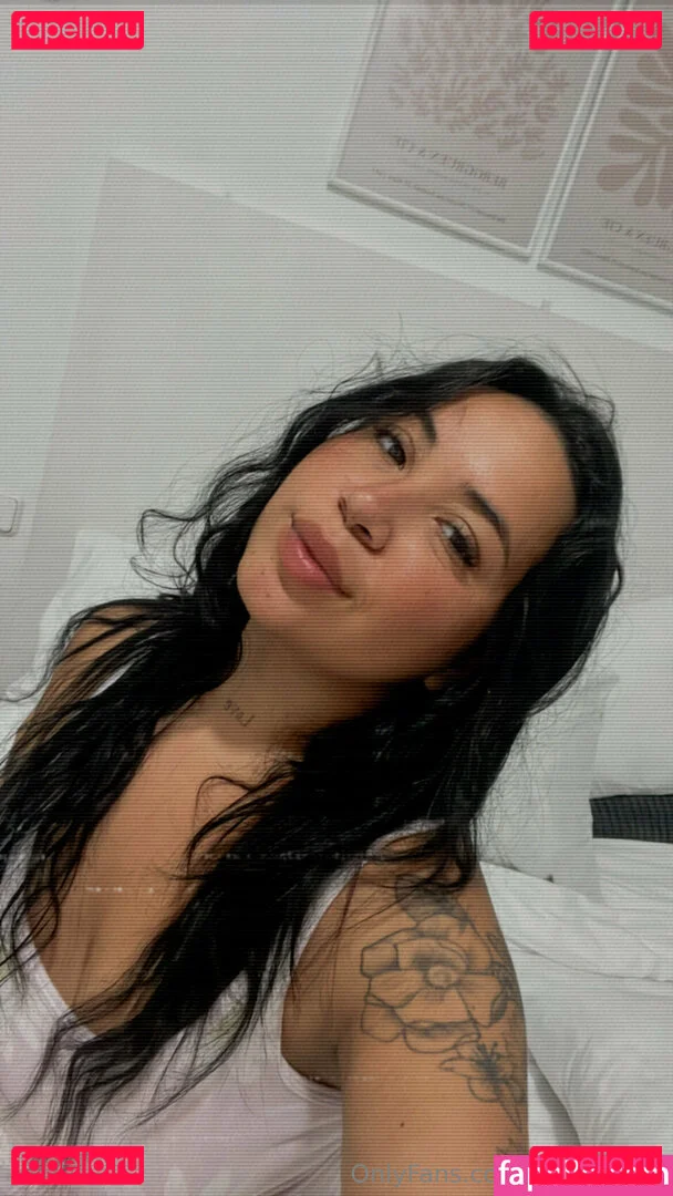 verolovev2 Onlyfans Photo Gallery 