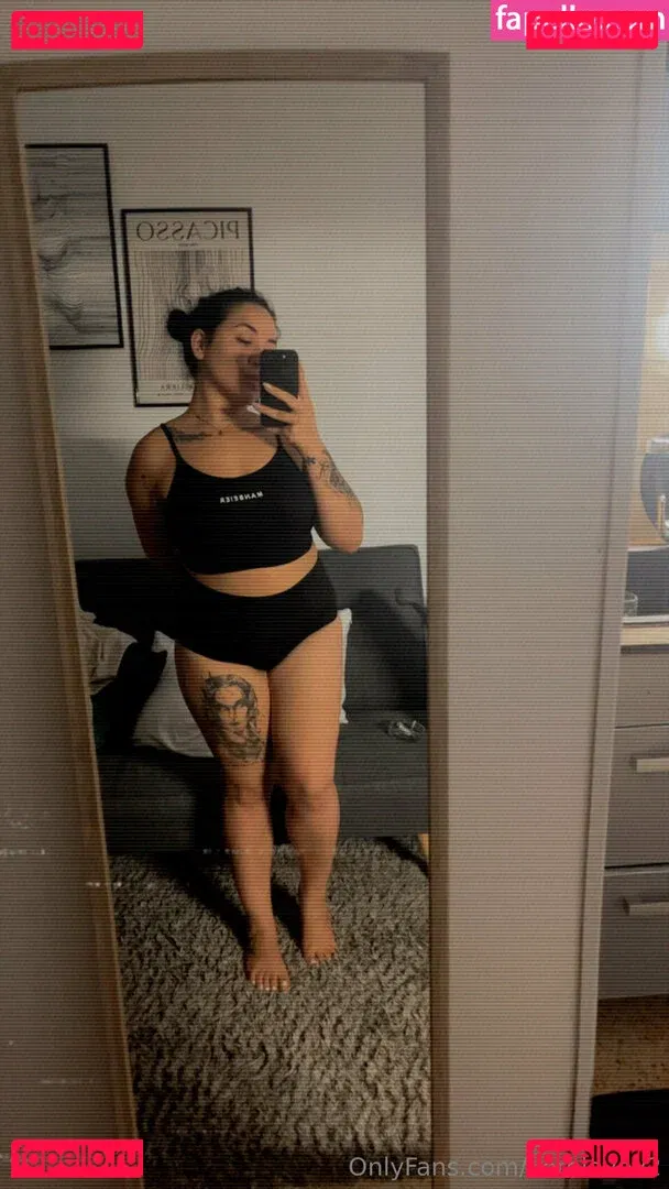 verolovev2 Onlyfans Photo Gallery 