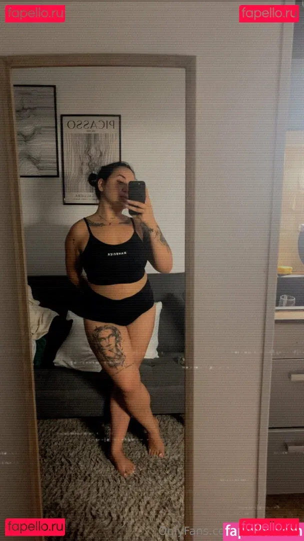 verolovev2 Onlyfans Photo Gallery 