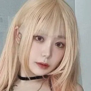 Wuyo99 Onlyfans Photo Gallery 