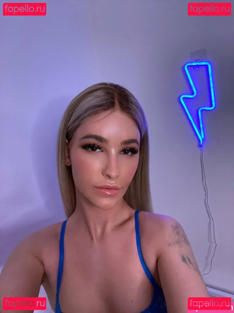 Rosie Cheeks Onlyfans Photo Gallery 