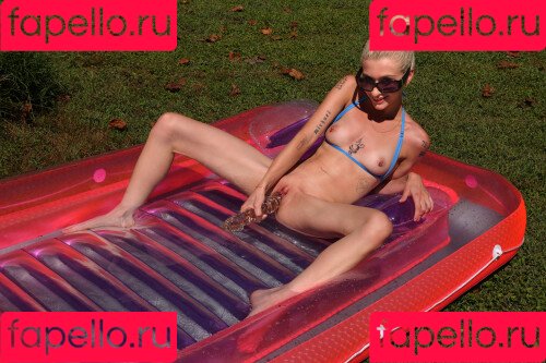 Rosie Cheeks Onlyfans Photo Gallery 