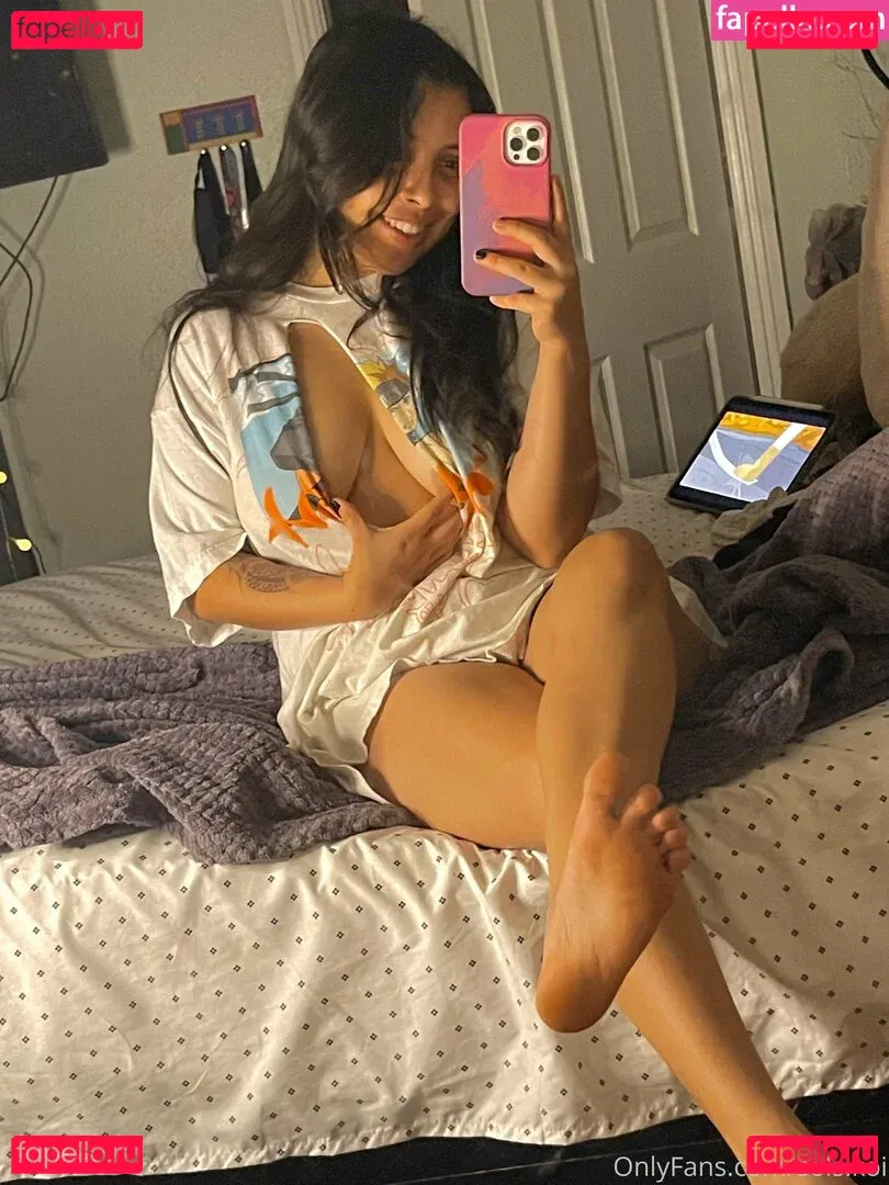 koi.sols Onlyfans Photo Gallery 