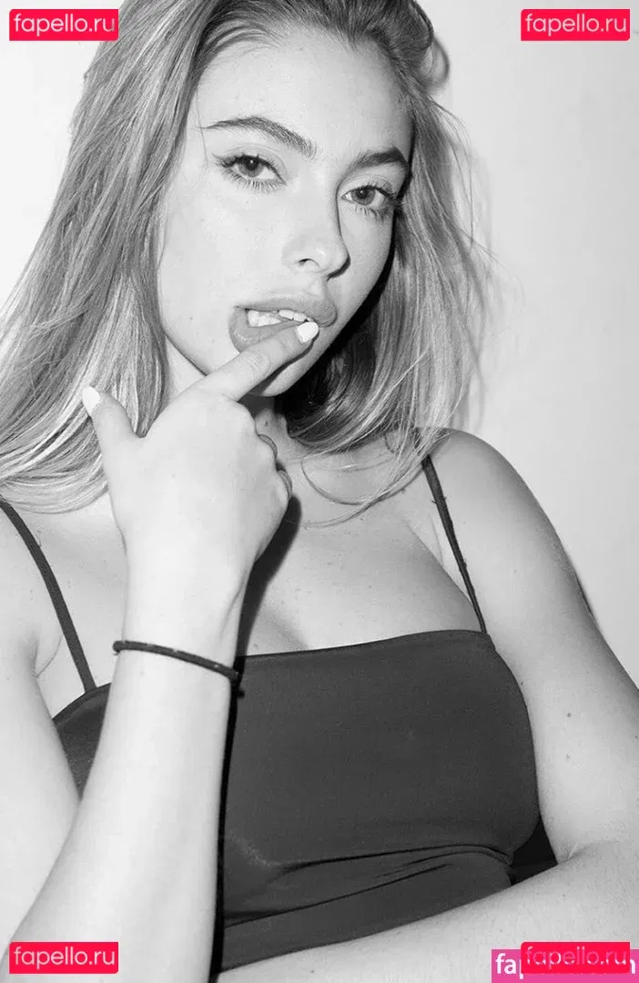 Cristal Nannoni Onlyfans Photo Gallery 