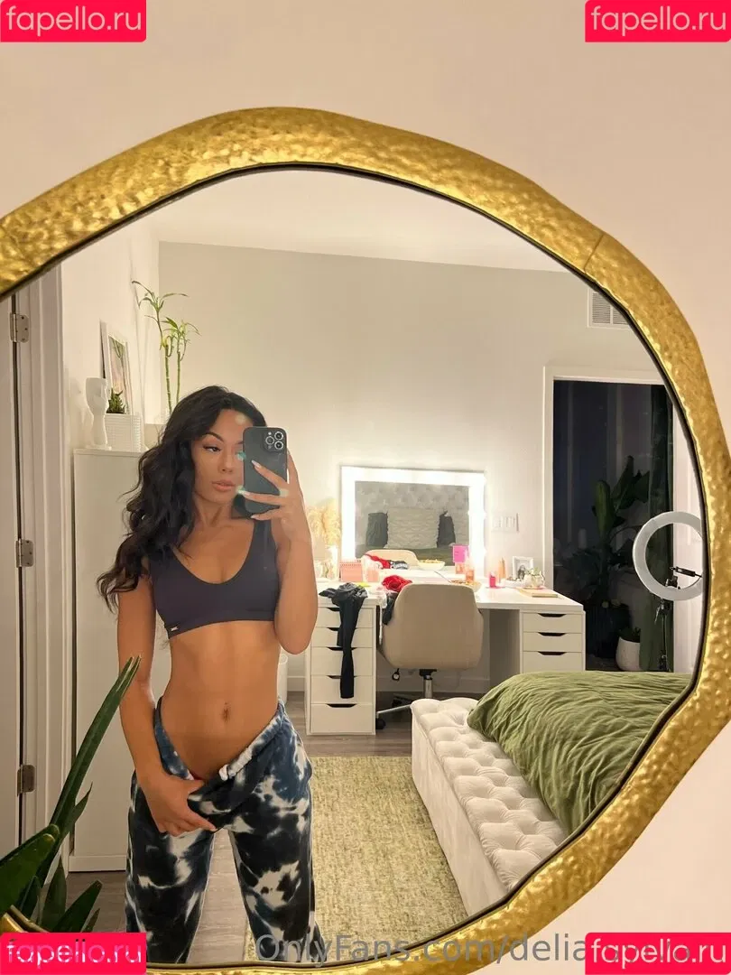 Delia.Sylvain Onlyfans Photo Gallery 