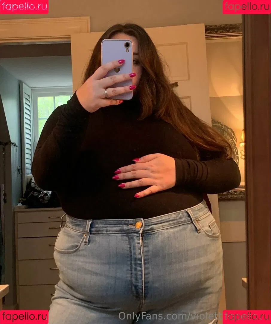 violetbeauregut Onlyfans Photo Gallery 