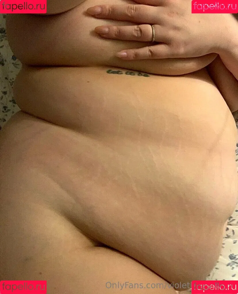 violetbeauregut Onlyfans Photo Gallery 