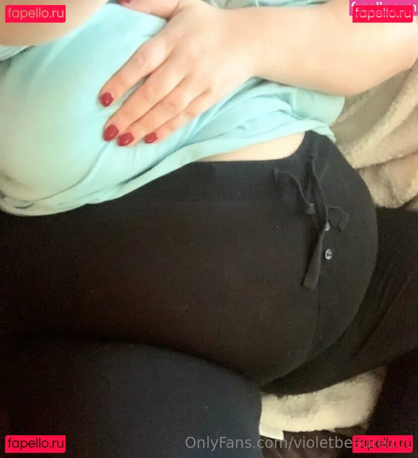 violetbeauregut Onlyfans Photo Gallery 