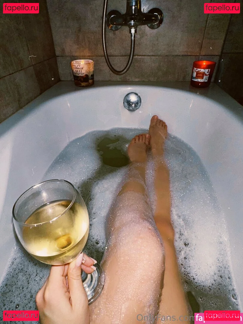 tasty_ella Onlyfans Photo Gallery 