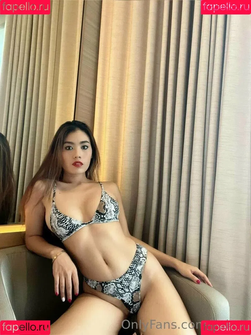 liakoh Onlyfans Photo Gallery 