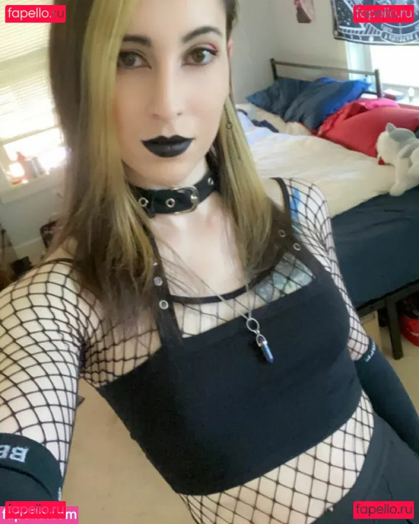 Devi Dionne Onlyfans Photo Gallery 