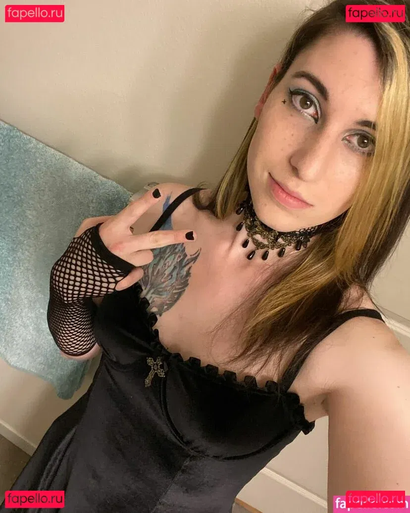 Devi Dionne Onlyfans Photo Gallery 