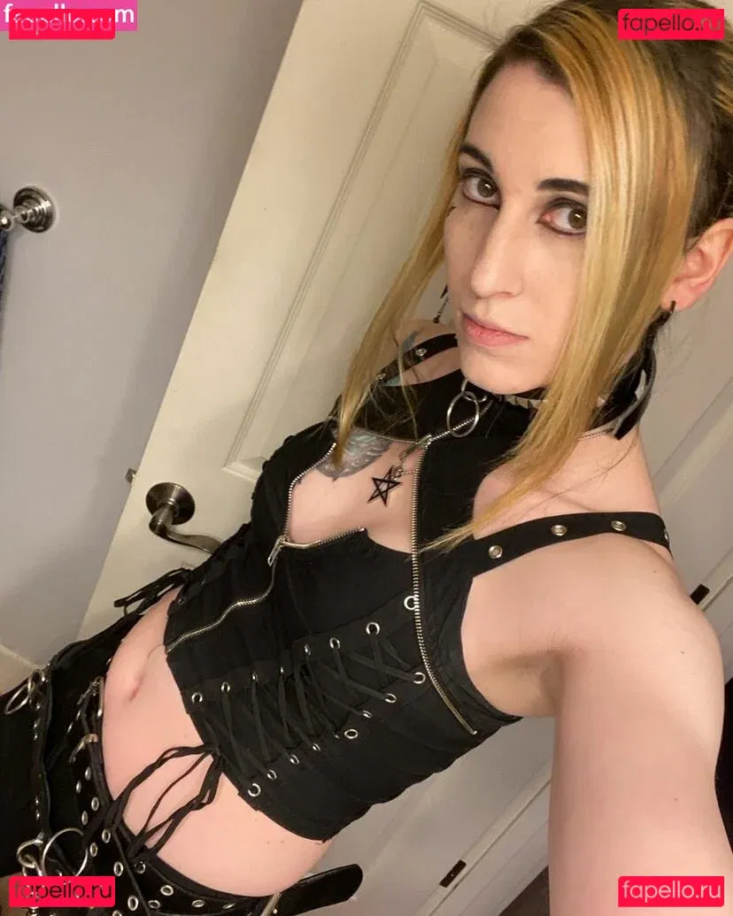 Devi Dionne Onlyfans Photo Gallery 