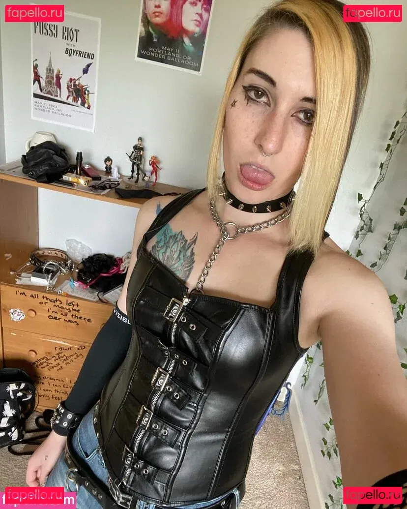 Devi Dionne Onlyfans Photo Gallery 