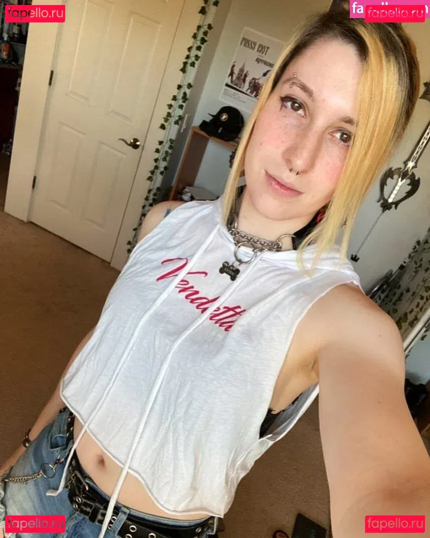 Devi Dionne Onlyfans Photo Gallery 