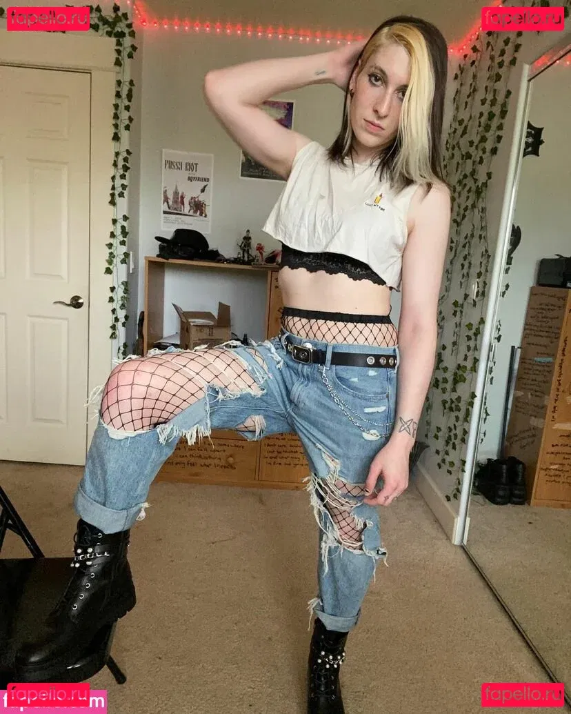 Devi Dionne Onlyfans Photo Gallery 