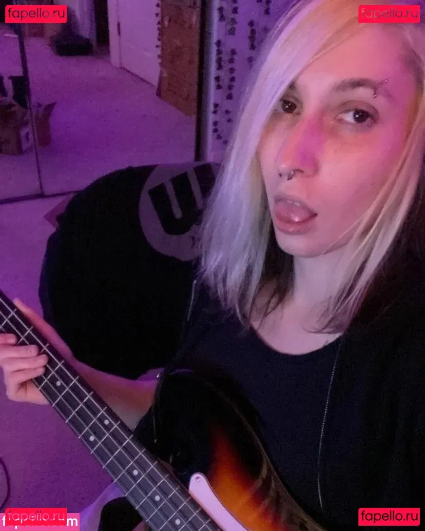 Devi Dionne Onlyfans Photo Gallery 