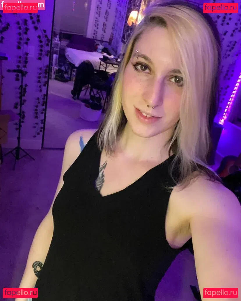 Devi Dionne Onlyfans Photo Gallery 